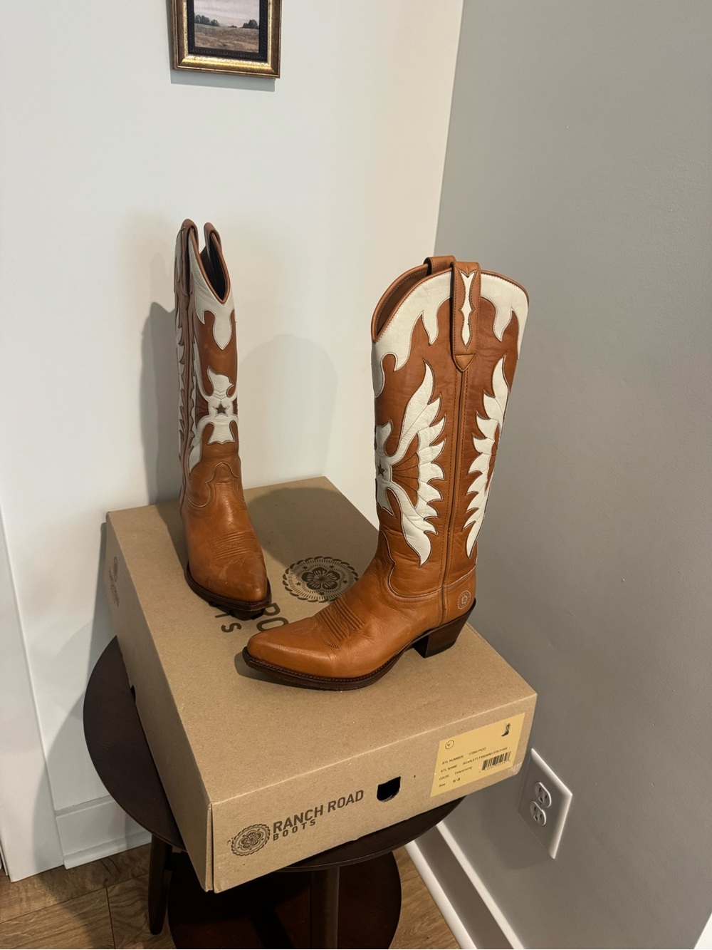 Ranch Road Women's Tan and White Western Heeled Boots Scarlett Firebird